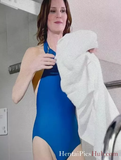 Susie Dent Nude OnlyFans Leak Photo KPfTVU7hjy