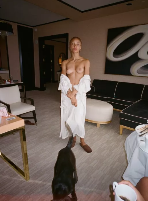 Adwoa Aboah OnlyFans Leak Picture - Thumbnail cij1T6UYKH