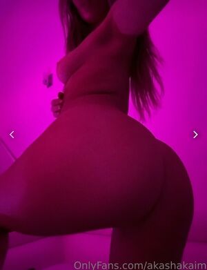 Akashakaim OnlyFans Leak Picture - Thumbnail cZViuixd1S