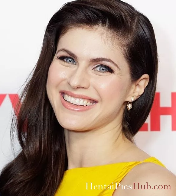 Alexandra Daddario Nude OnlyFans Leak Photo GpqBDuPmTv