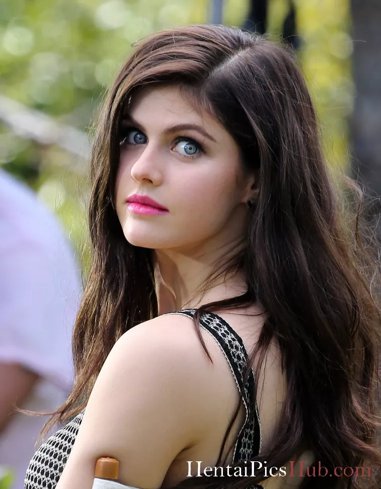 Alexandra Daddario Nude OnlyFans Leak Photo IRGprpuVk2