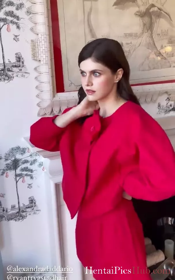 Alexandra Daddario Nude OnlyFans Leak Photo g2d1aRDHLH