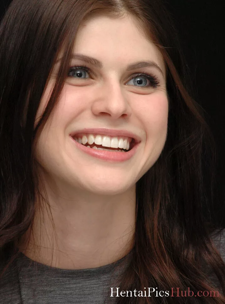 Alexandra Daddario Nude OnlyFans Leak Photo m0rS1d7vq6