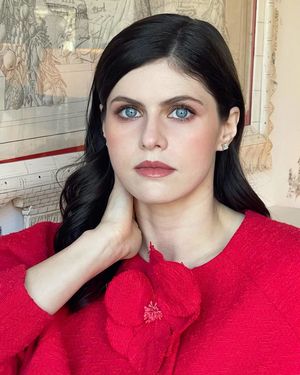 Alexandra Daddario OnlyFans Leak Picture - Thumbnail 8qSDESHjIS