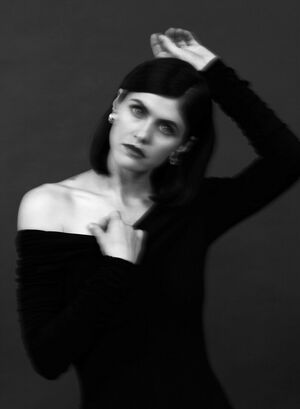 Alexandra Daddario OnlyFans Leak Picture - Thumbnail 9ChcYUFYmA