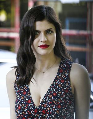 Alexandra Daddario OnlyFans Leak Picture - Thumbnail KBMZJcRLUT