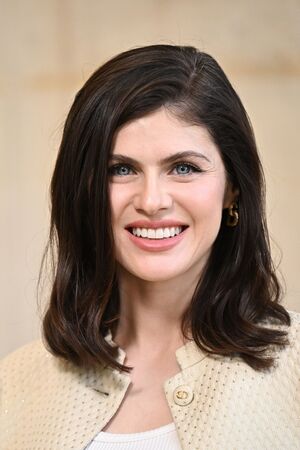 Alexandra Daddario OnlyFans Leak Picture - Thumbnail KtwtXY9FLk