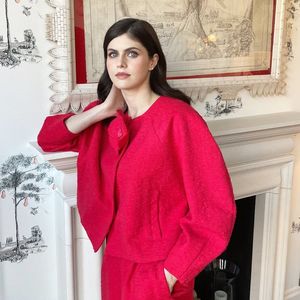 Alexandra Daddario OnlyFans Leak Picture - Thumbnail SrZGx4cjyi