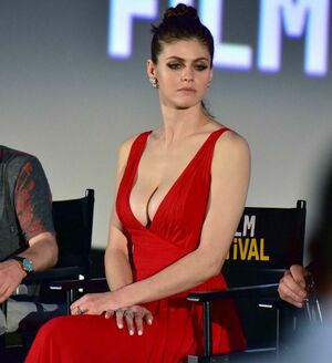 Alexandra Daddario OnlyFans Leak Picture - Thumbnail e1ADtvWmKx