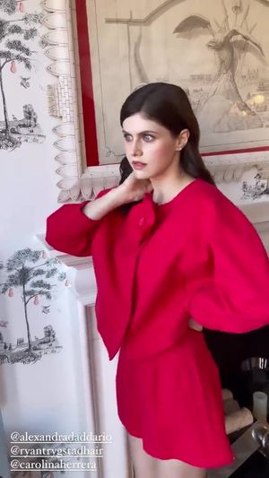 Alexandra Daddario OnlyFans Leak Picture - Thumbnail g2d1aRDHLH