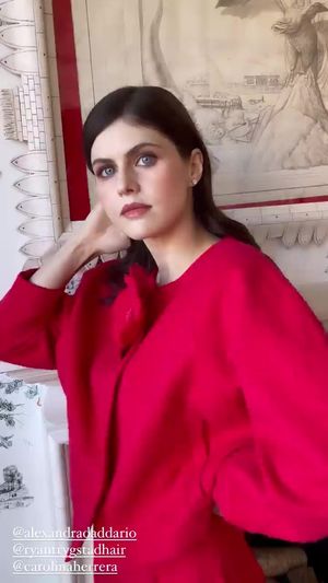 Alexandra Daddario OnlyFans Leak Picture - Thumbnail tqJKSY6LMK