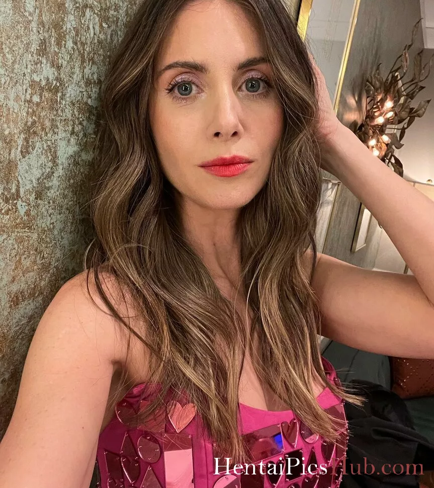 Alison Brie Nude OnlyFans Leak Photo 8FXrRMsEWz