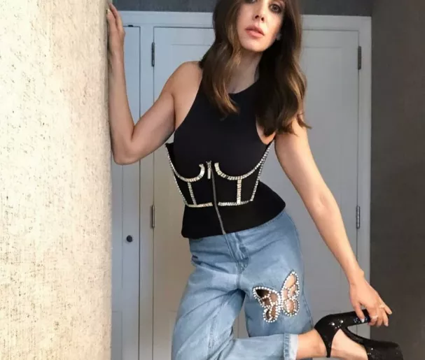 Alison Brie OnlyFans Leak Picture - Thumbnail VA7jp4DEKy