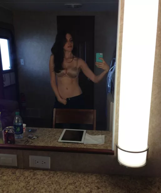 Alison Brie OnlyFans Leak Picture - Thumbnail pCYf3IbY3i