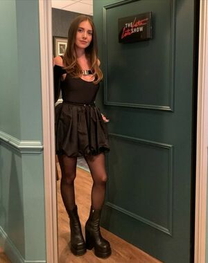 Alison Brie OnlyFans Leak Picture - Thumbnail xB3RHoD08A