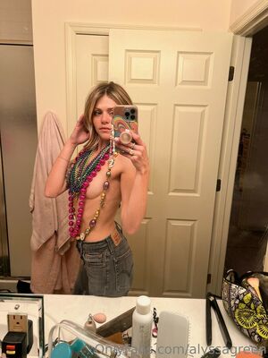 Alyssa Green OnlyFans Leak Picture - Thumbnail liuktjiqoY