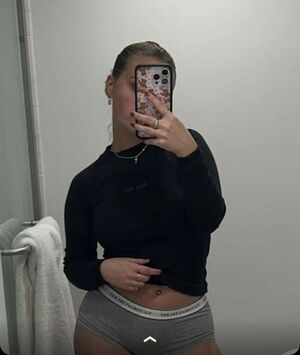 Alyssa Mckay OnlyFans Leak Picture - Thumbnail AZtgmxF4fd