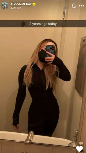 Alyssa Mckay OnlyFans Leak Picture - Thumbnail GLW9XBAmgT