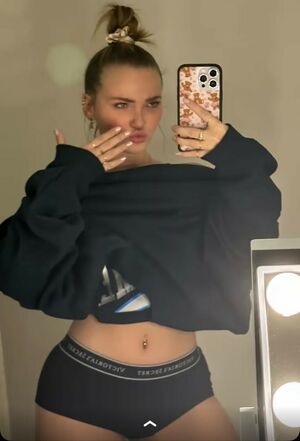 Alyssa Mckay OnlyFans Leak Picture - Thumbnail Qz5latOoOR