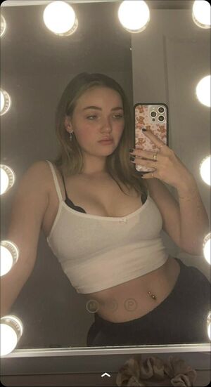 Alyssa Mckay OnlyFans Leak Picture - Thumbnail lELwfVlp20