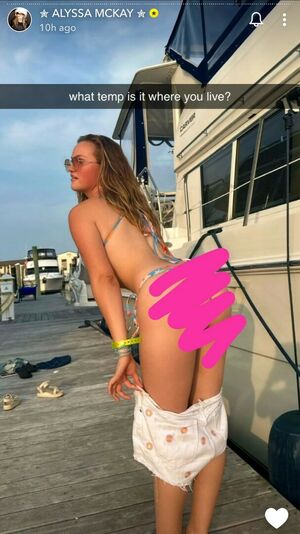 Alyssa Mckay OnlyFans Leak Picture - Thumbnail re36zQBr5N