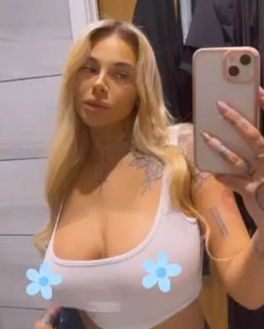 Andzelika Kramer OnlyFans Leak Picture - Thumbnail H5L0ZvgqHt