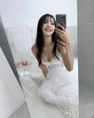 Anita Feifei OnlyFans Leak Picture - Thumbnail 0db25xk91i