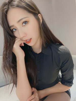 Anita Feifei OnlyFans Leak Picture - Thumbnail UDhwtAiyAr