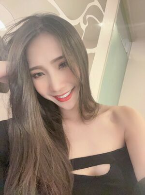 Anita Feifei OnlyFans Leak Picture - Thumbnail mBudyUzopo