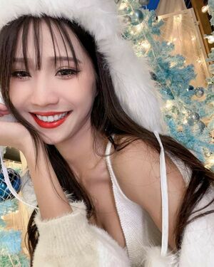 Anita Feifei OnlyFans Leak Picture - Thumbnail u15g6sf9dE