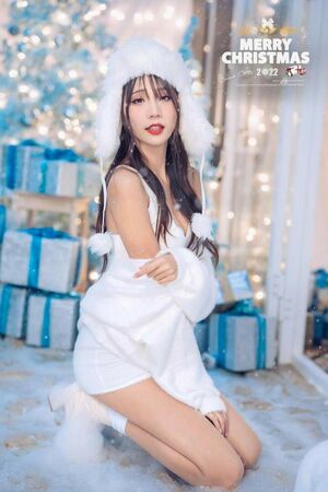 Anita Feifei OnlyFans Leak Picture - Thumbnail ynL7Zo1oKD