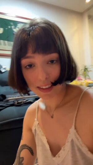 Anna Dreamy Asmr OnlyFans Leak Picture - Thumbnail KwM4yKhdDB