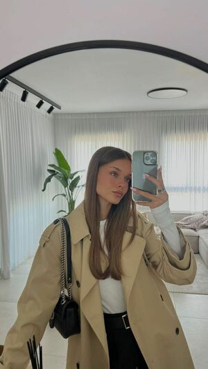 Anna Zak OnlyFans Leak Picture - Thumbnail E0zSghFy6n