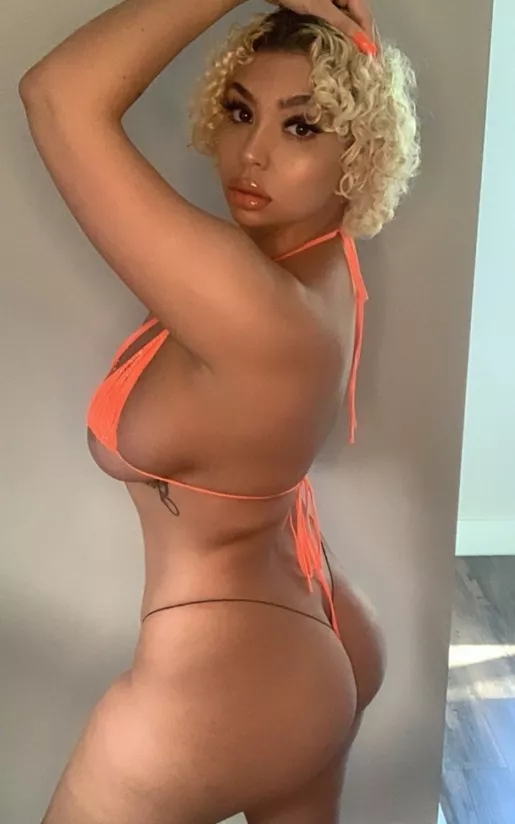 Annamariesarai OnlyFans Leak Picture - Thumbnail bMOS0EkW4z