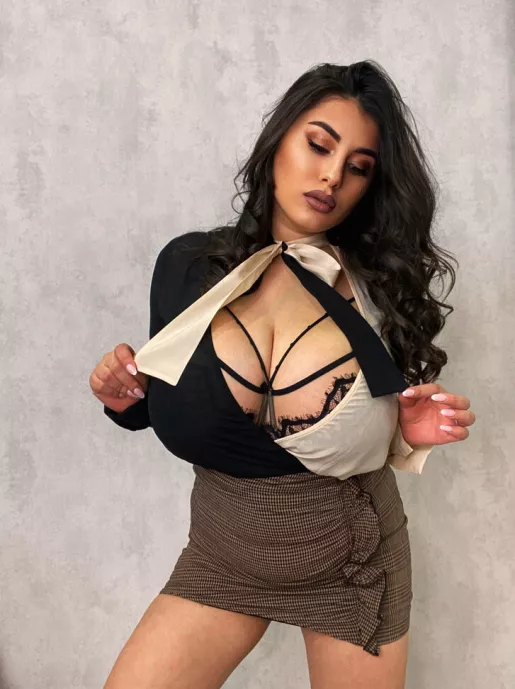 Aria Carol OnlyFans Leak Picture - Thumbnail uf0cSWNp9Z