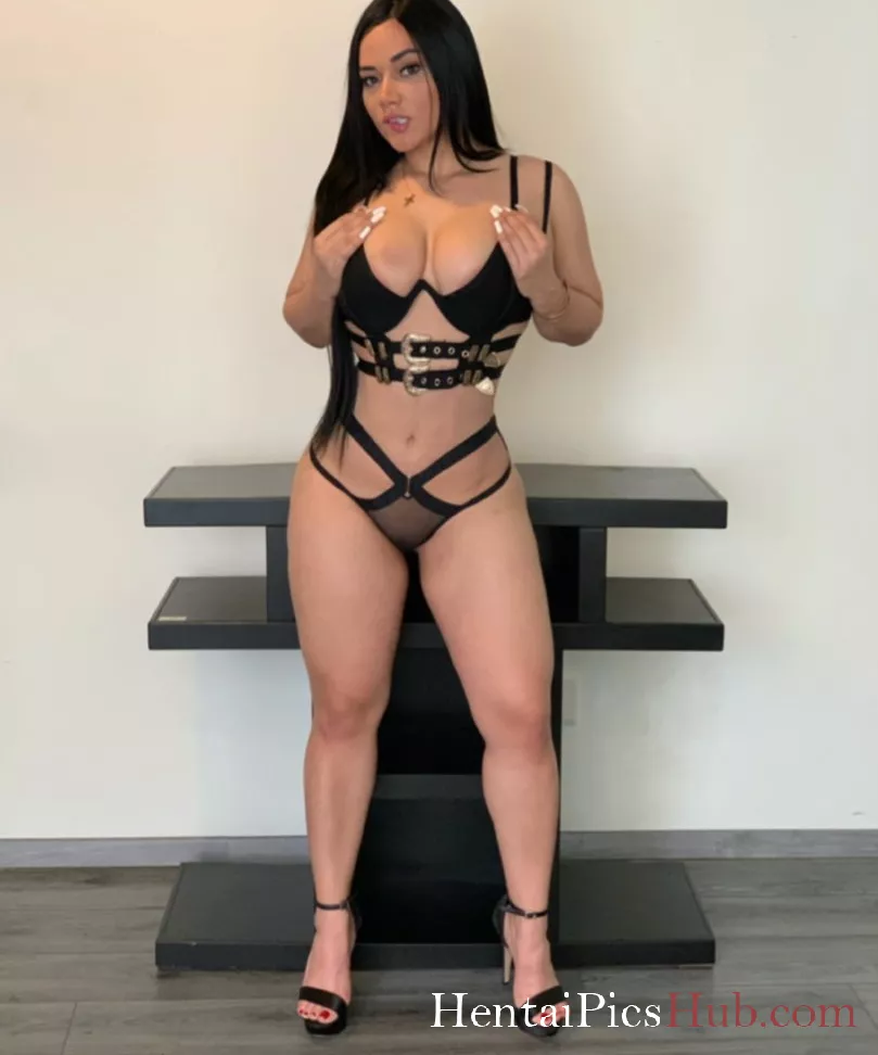 Ashleycarolina Nude OnlyFans Leak Photo 4iUwNsr67a