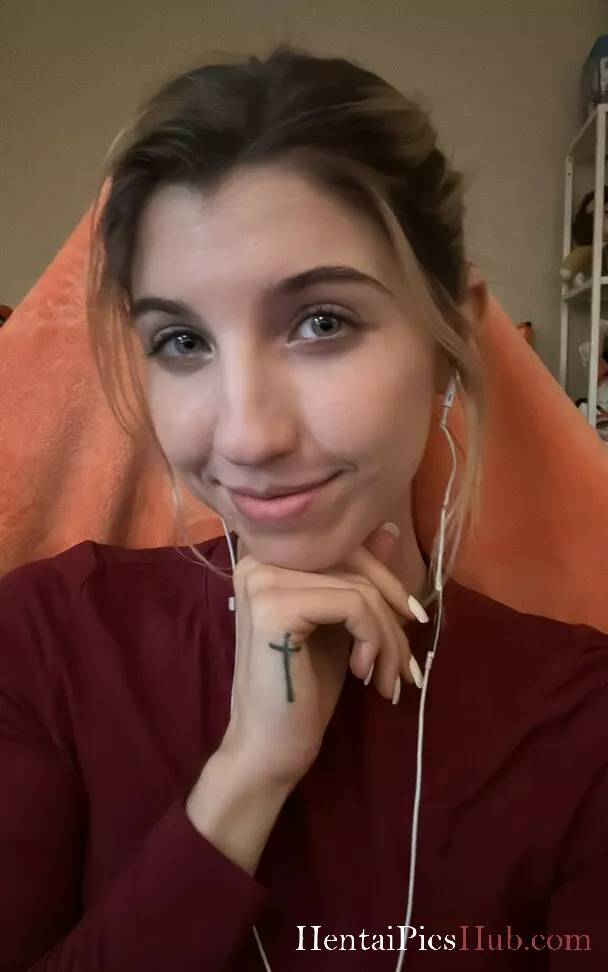 Asmr Frivolousfox Nude OnlyFans Leak Photo zdKCGFP94F