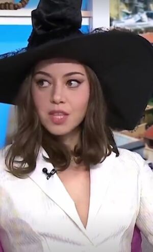 Aubrey Plaza OnlyFans Leak Picture - Thumbnail OhEbJLXiz5