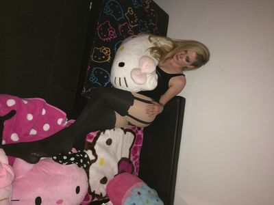 Avril Lavigne OnlyFans Leak Picture - Thumbnail BEVQRvrSS3