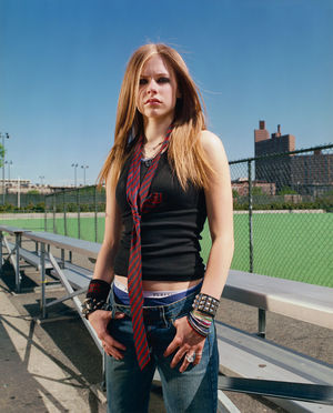 Avril Lavigne OnlyFans Leak Picture - Thumbnail DS2ruwqc5S