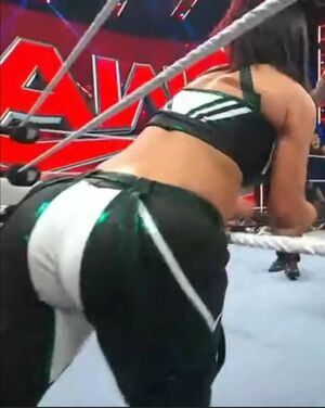 Bayley OnlyFans Leak Picture - Thumbnail d2byJF07MC