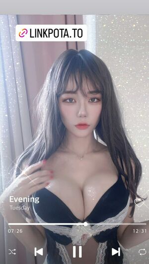 Berry OnlyFans Leak Picture - Thumbnail mOhNDztbZs