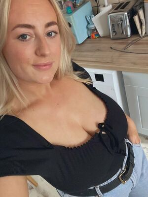 Bobbie Ann OnlyFans Leak Picture - Thumbnail 8fTBnbN4My