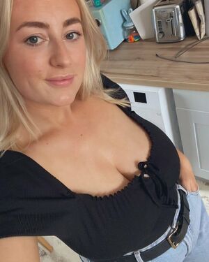 Bobbie Ann OnlyFans Leak Picture - Thumbnail wUpuXk67mA