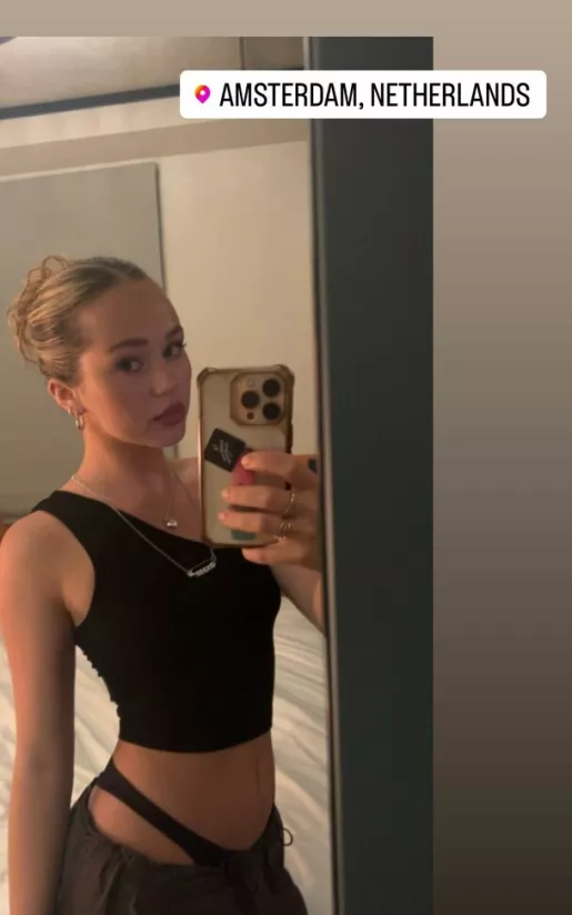 Brec Bassinger OnlyFans Leak Picture - Thumbnail 2XaidGeUbD