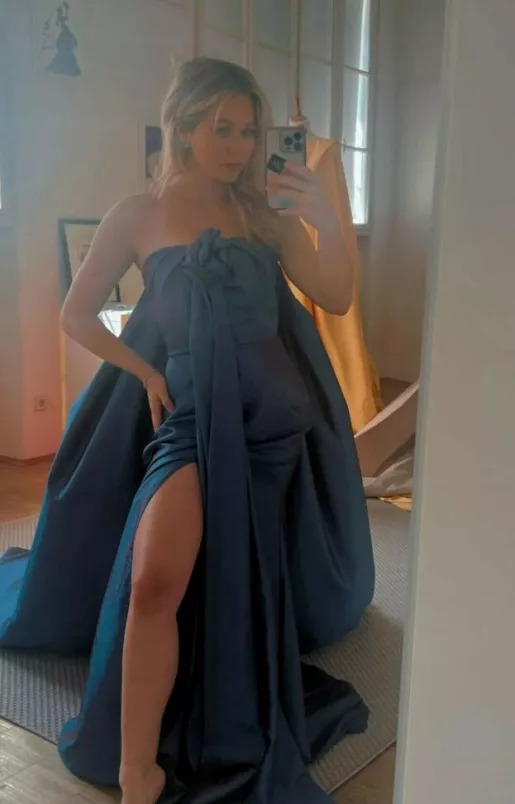 Brec Bassinger OnlyFans Leak Picture - Thumbnail 5KiZpqlelv