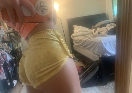 Brittany_bb OnlyFans Leak Picture - Thumbnail SDb24vuWiP