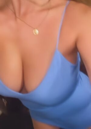 Cara Luby OnlyFans Leak Picture - Thumbnail fOYS2A8Lmv