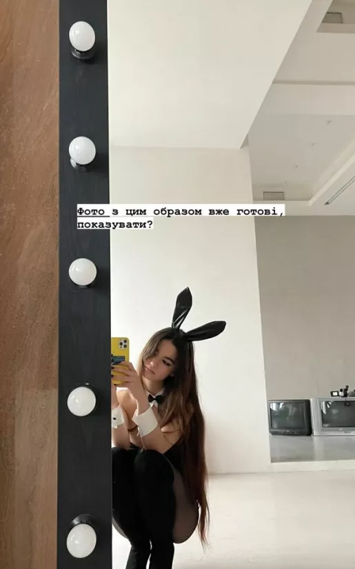 Chernasova.sofia OnlyFans Leak Picture - Thumbnail yGXWjiEuEa