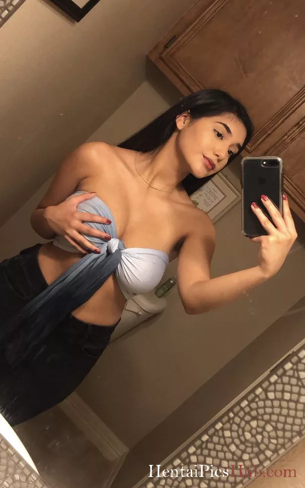 Chloe Medina Nude OnlyFans Leak Photo 3nWZ6NDUSh